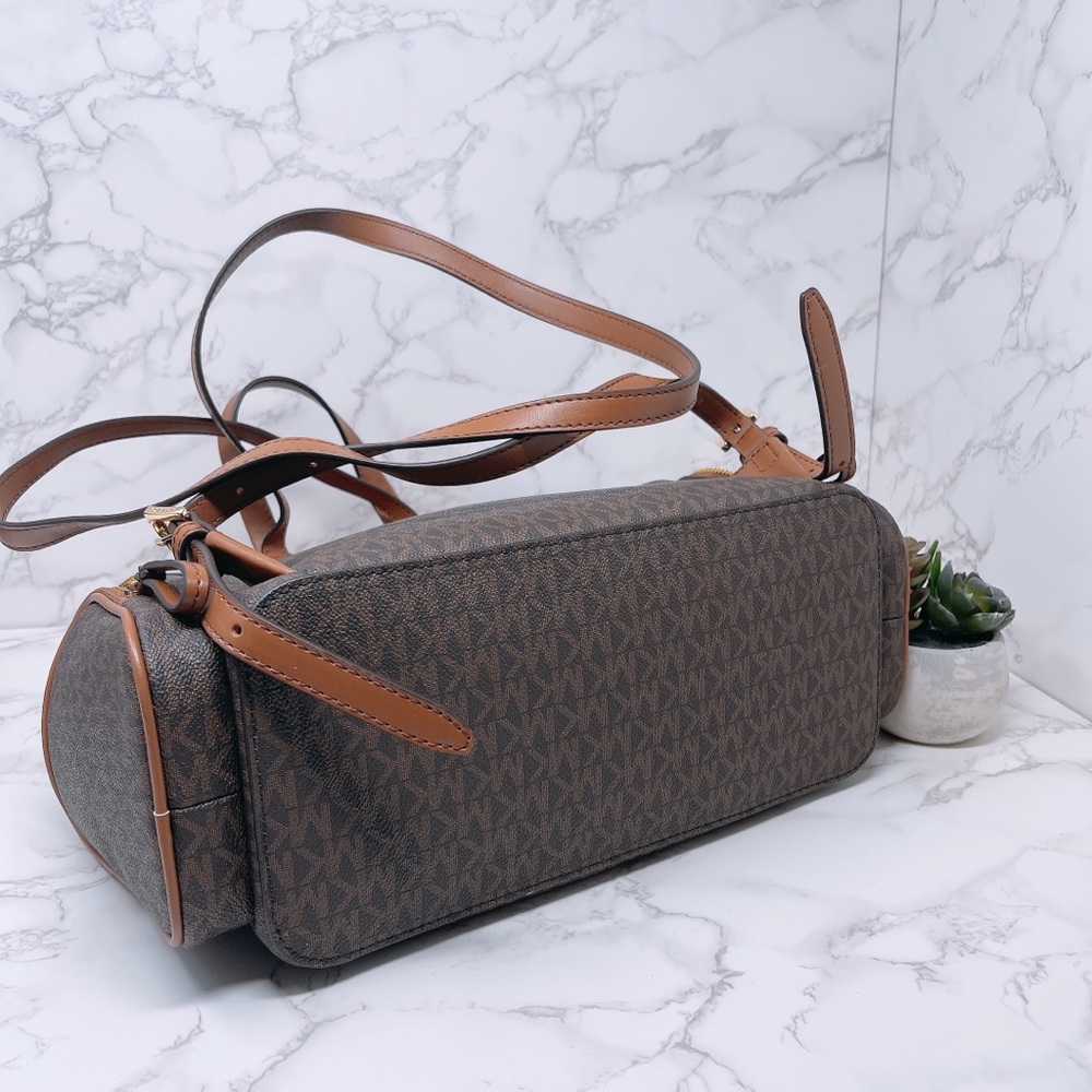 Michael Kors Large Chain Backpack - Picture 2 of 11